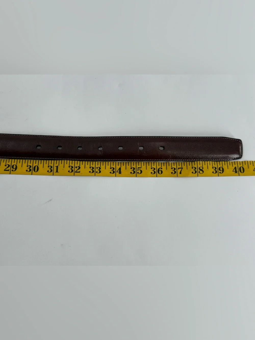 Perry Ellis Contemporary Business Casual Brown Leather Belt 32